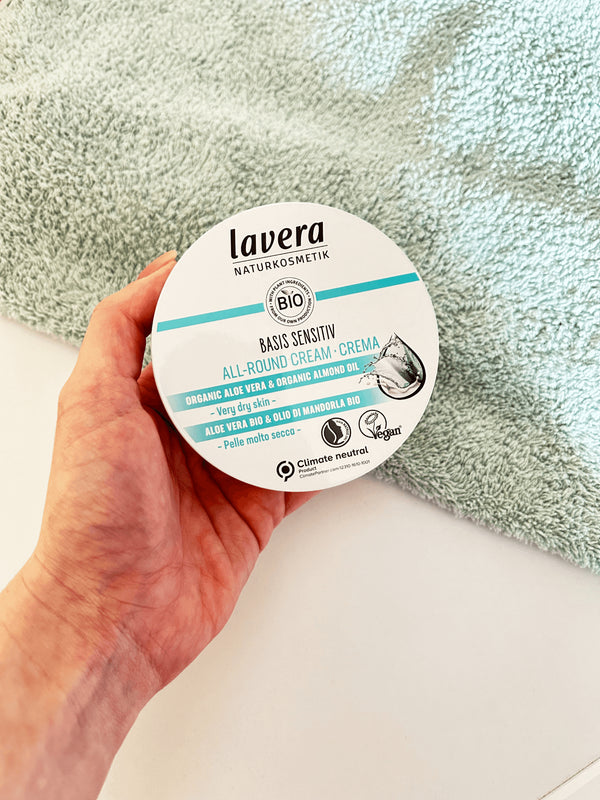 Lavera Basis Sensitive univerzálny krém <tc>BIO</tc> (150 ml)